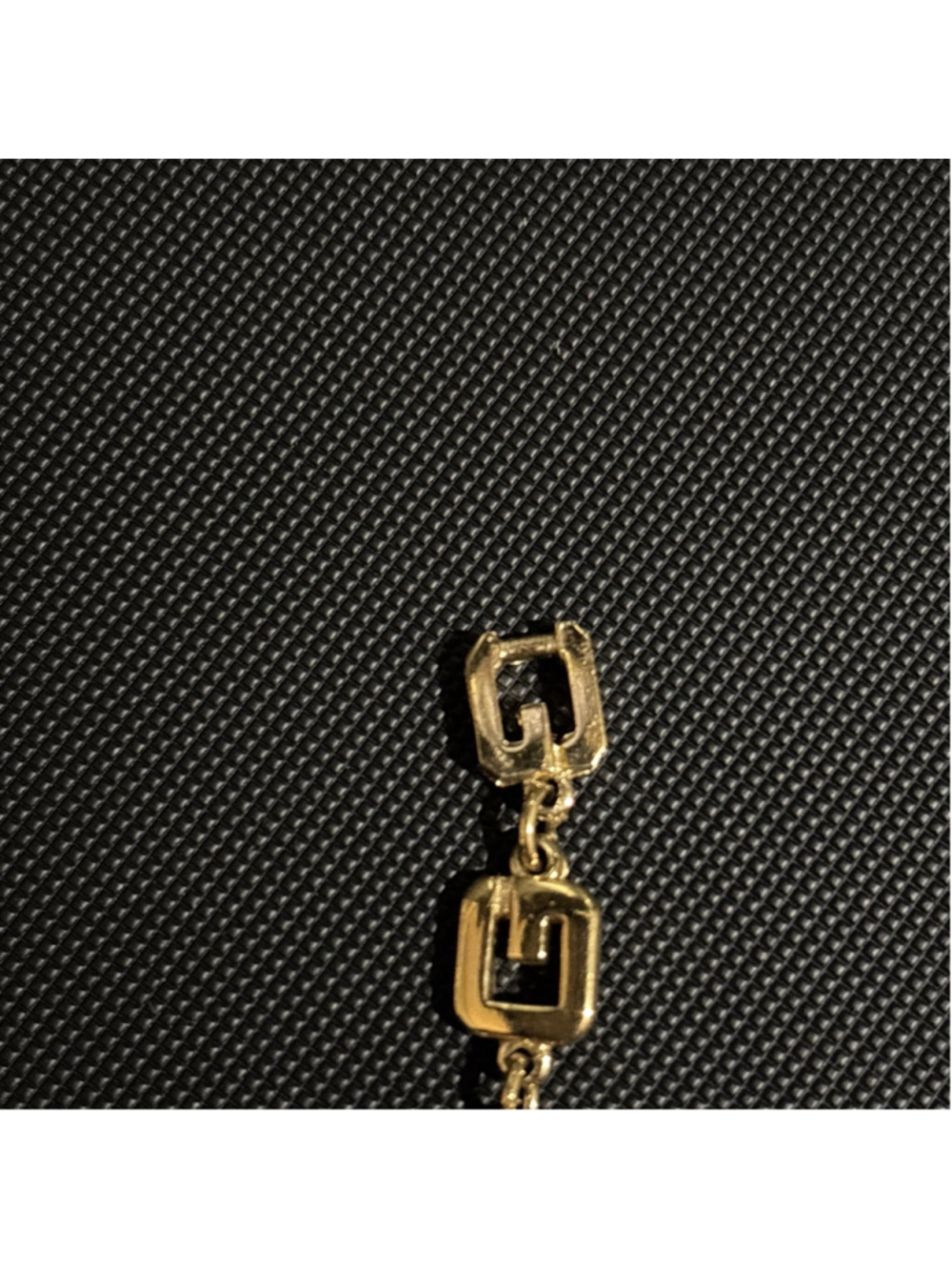 GIVENCHY G Logo Women Unisex Necklace Gold 39cm Used - Picture 12 of 12